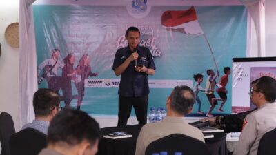 ANTARA NTB Pamerkan 388 Foto Jurnalistik dan Luncurkan Buku pada HUT Ke-88 3 IMG 20251213 WA0083