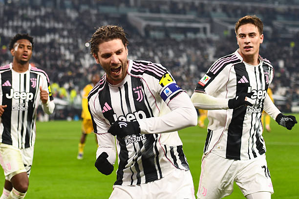 TURIN, ITALY - DECEMBER 2: Manuel Locatelli of Juventus FC celebrates after scoring the team's second goal during the Coppa Italia match between Juventus FC and Udinese Calcio at Allianz Stadium on December 2, 2025 in Turin, Italy. (Photo by Alberto Gandolfo/BSR Agency/Getty Images)