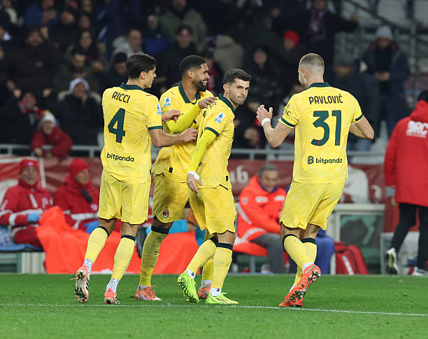 TURIN, ITALY - DECEMBER 08:  Christian Pulisic of AC Milan celebrates with team-mates after scoring the goal during the Serie A match between Torino FC and AC Milan at Stadio Olimpico di Torino on December 08, 2025 in Turin, Italy. (Photo by Claudio Villa/AC Milan via Getty Images)