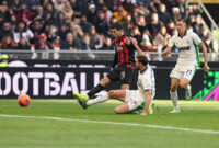 MILAN, ITALY - DECEMBER 14: Christian Pulisic of AC Milan in action during the Serie A match between AC Milan and US Sassuolo Calcio at Giuseppe Meazza Stadium on December 14, 2025 in Milan, Italy. (Photo by Claudio Villa/AC Milan via Getty Images)