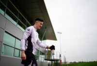 MANCHESTER, ENGLAND - DECEMBER 18: (EXCLUSIVE COVERAGE) Benjamin Sesko of Manchester United in action during a first team training session at Carrington Training Ground on December 18, 2025 in Manchester, England. (Photo by Ash Donelon/Manchester United via Getty Images)