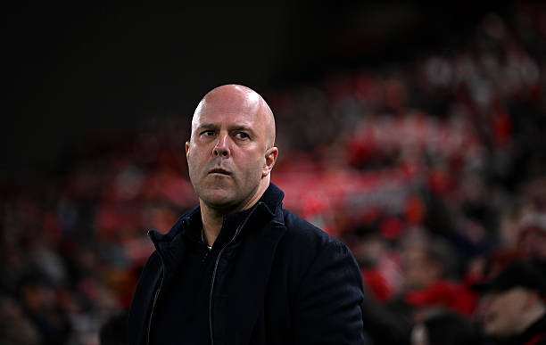 LIVERPOOL, ENGLAND - JANUARY 01: (THE SUN OUT, THE SUN ON SUNDAY OUT) Arne Slot, Manager of Liverpool, looks on prior to the Premier League match between Liverpool and Leeds United at Anfield on January 01, 2026 in Liverpool, England. (Photo by Liverpool FC/Liverpool FC via Getty Images)